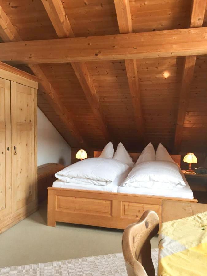 Lago Mio - Pension Am See - Bei Uns Verbringt Ihr Eine Wundervolle Zeit Direkt Am Wasser Worthsee Extérieur photo