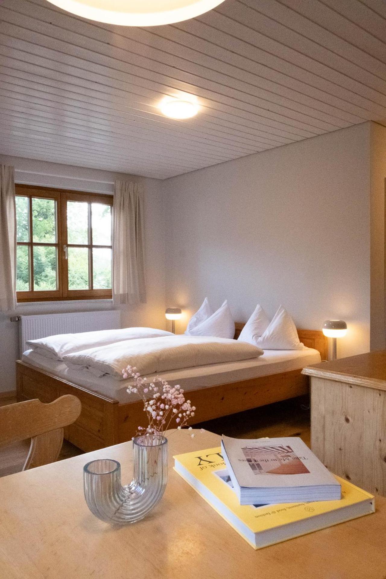 Lago Mio - Pension Am See - Bei Uns Verbringt Ihr Eine Wundervolle Zeit Direkt Am Wasser Worthsee Extérieur photo